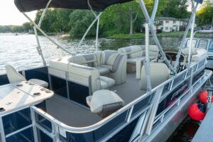 11 person pontoon boat rental Oneida Lake